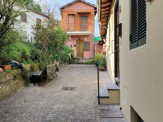 Appartamento in vendita di 55 m² in Via Testaccio di Sotto, 9