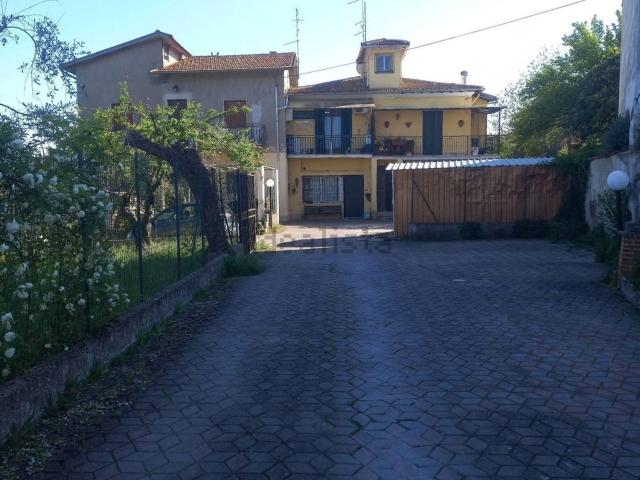 Appartamento in vendita di 55 m² in Via Ugo Petrucci, 7