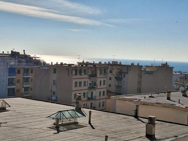 Appartamento in vendita di 55 m² in Via Zeffiro Massa