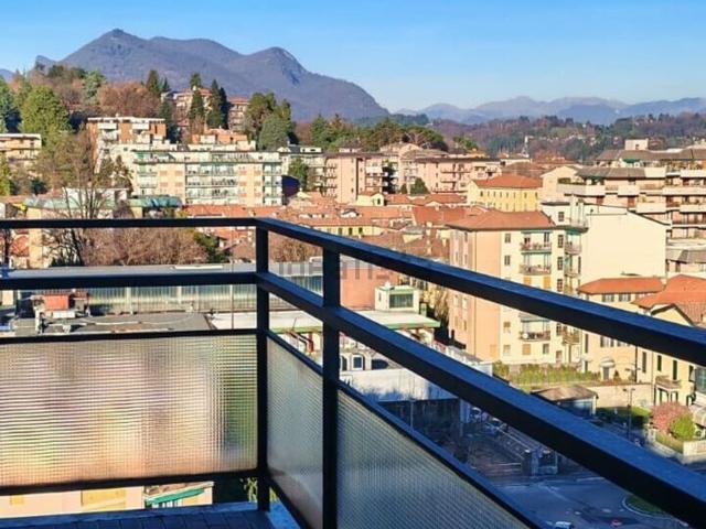 Appartamento in vendita di 55 m² in Via Carlo Rainoldi, 19