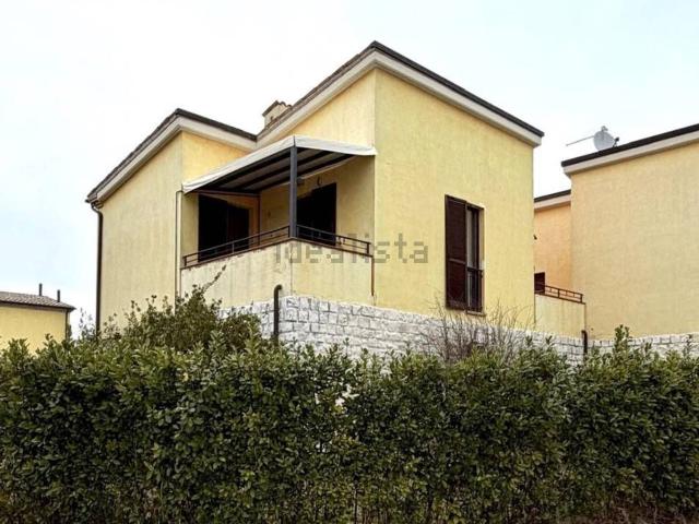 Appartamento in vendita di 55 m² in Via Costa Verde