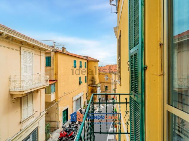 Appartamento in vendita di 55 m² in Via Costiglioli, 12