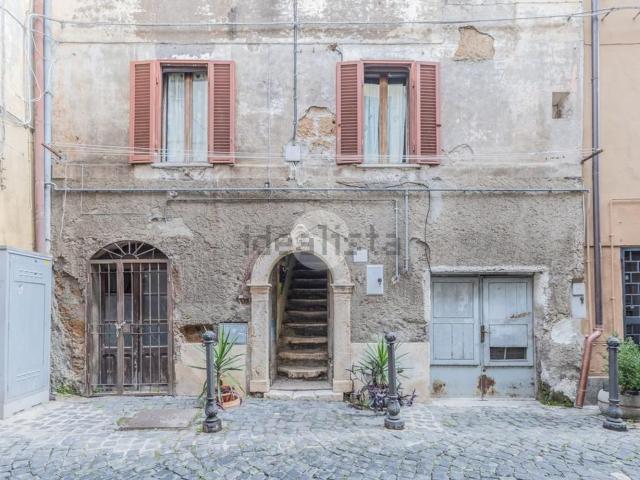 Appartamento in vendita di 55 m² in Via di Corte, 105