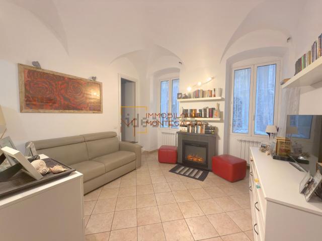 Appartamento in vendita di 55 m² in Via di Mezzo, 22