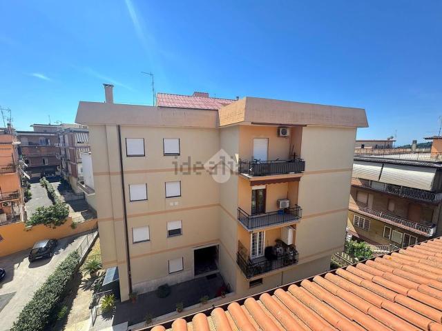 Appartamento in vendita di 55 m² in Via Edmondo de Amicis, 51