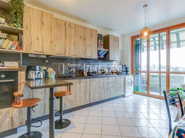 Appartamento in vendita di 55 m² in Via Edmondo de Amicis, 16