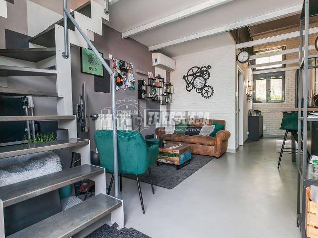 Appartamento in vendita di 55 m² in Via Enrico Annibale Butti