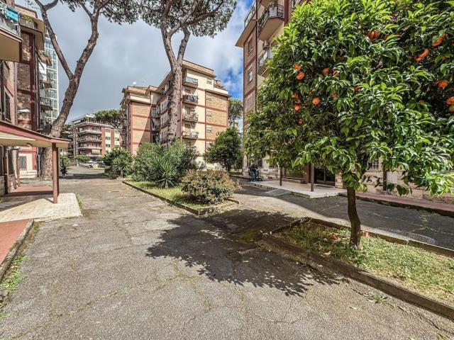 Appartamento in vendita di 55 m² in Via Ferdinando Acton