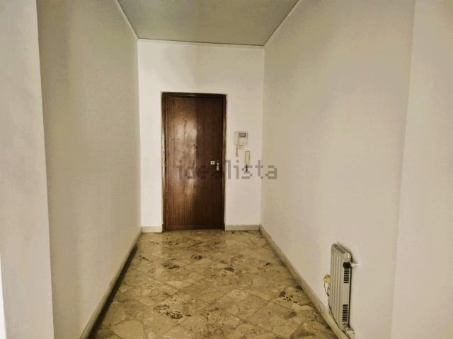 Appartamento in vendita di 55 m² in Via Gioeni, 43