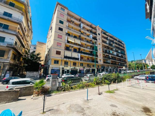 Appartamento in vendita di 55 m² in Via Giacomo Leopardi, 194