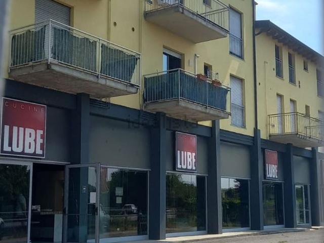 Appartamento in vendita di 55 m² in Via Giuseppe Giacosa, 4