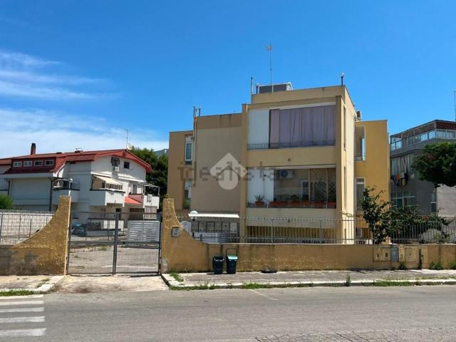 Appartamento in vendita di 55 m² in Via Luigi Colonna, 27