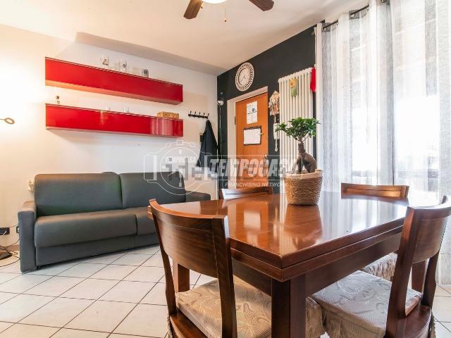 Appartamento in vendita di 55 m² in Via Monterubiano, 78