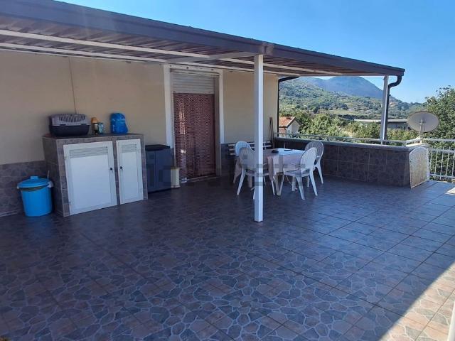 Appartamento in vendita di 55 m² in Via Rosaneto