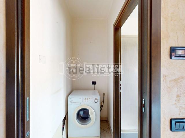 Appartamento in vendita di 55 m² in Via Salvo d&apos Acquisto, 4