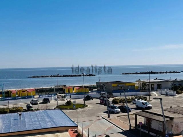 Appartamento in vendita di 55 m² in Viale Mar Adriatico, 8