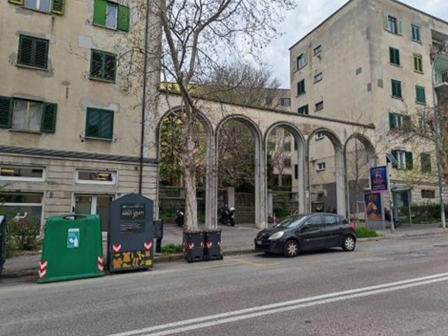 Appartamento in vendita di 55 m² in Viale Campi Elisi, 20