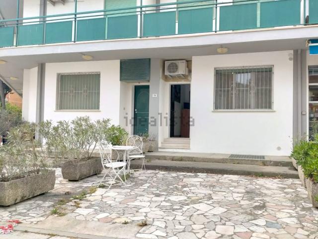 Appartamento in vendita di 55 m² in Viale dei Lecci, 72