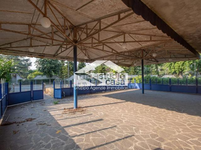 Appartamento in vendita di 560 m² in Via Piane