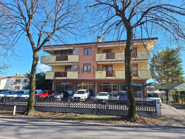 Appartamento in vendita di 560 m² in Via G. Galilei, 2