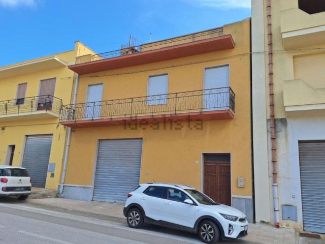 Appartamento in vendita di 569 m² in Via San Vito, 80
