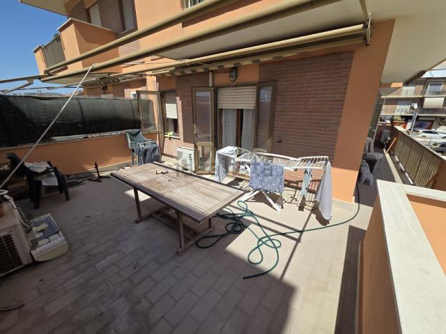 Appartamento in vendita di 56 m² in Lungomare delle Sirene, 195