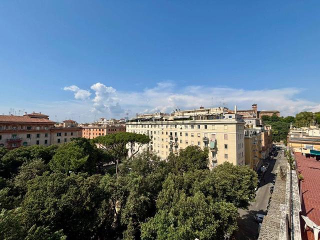 Appartamento in vendita di 56 m² in Piazza di S Maria Liberatrice