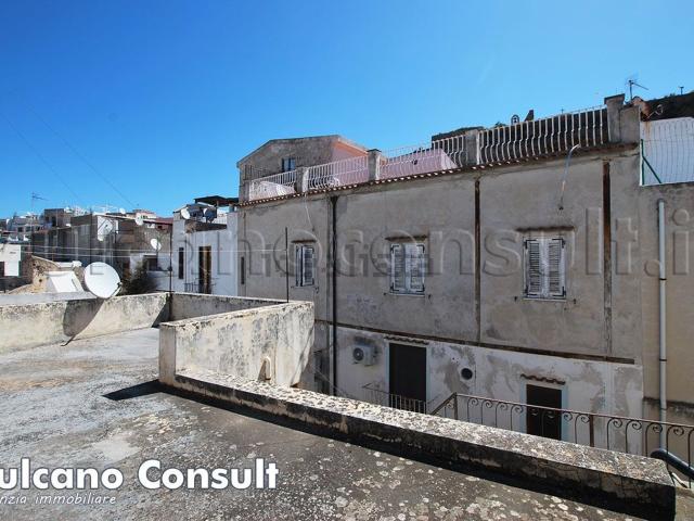 Appartamento in vendita di 56 m² in Vico Montebello