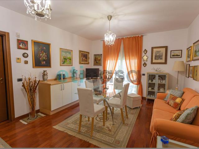 Appartamento in vendita di 56 m² in Via Vittorio Gadolini, 33