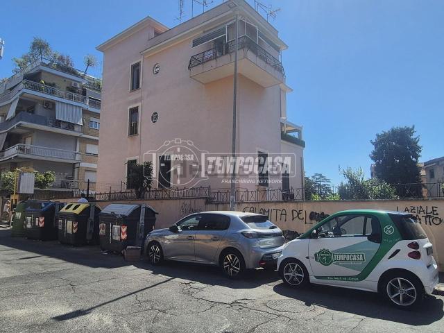 Appartamento in vendita di 56 m² in Via Achille Mauri, 2