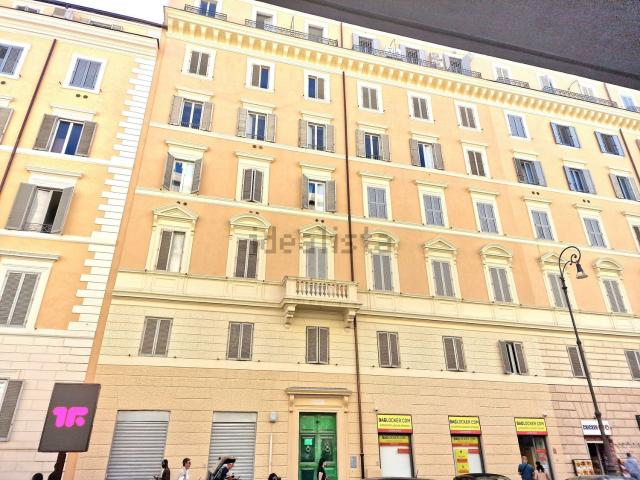 Appartamento in vendita di 56 m² in Via Giovanni Giolitti, 137