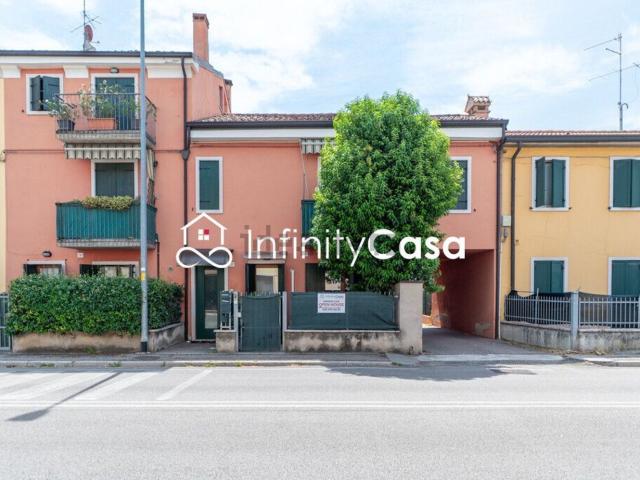 Appartamento in vendita di 56 m² in Via Mantovana