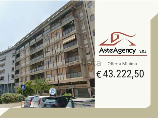 Appartamento in vendita di 56 m² in Viale Carlo Guglielmi, 17