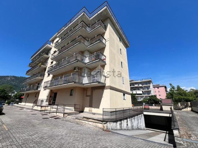 Appartamento in vendita di 56 m² in Viale Europa, 36
