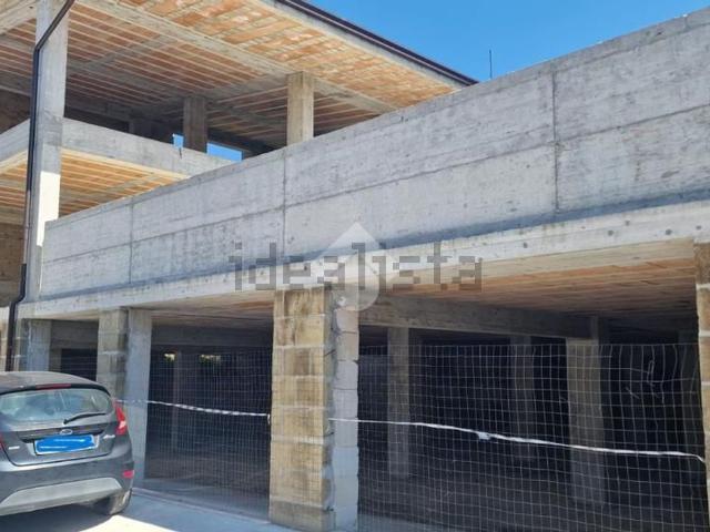Appartamento in vendita di 570 m² in Via Enea, 8