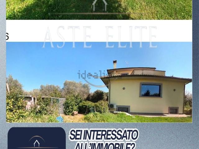 Appartamento in vendita di 570 m² in Strada Pian del Cerro, 10