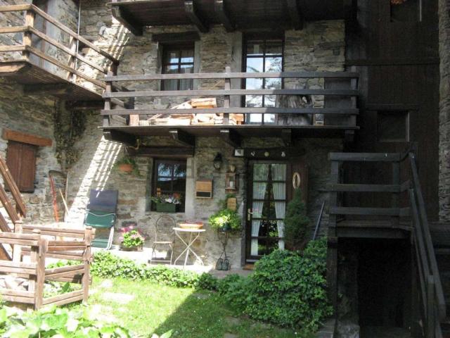 Appartamento in vendita di 58 m² in Frazione Perriail, 14
