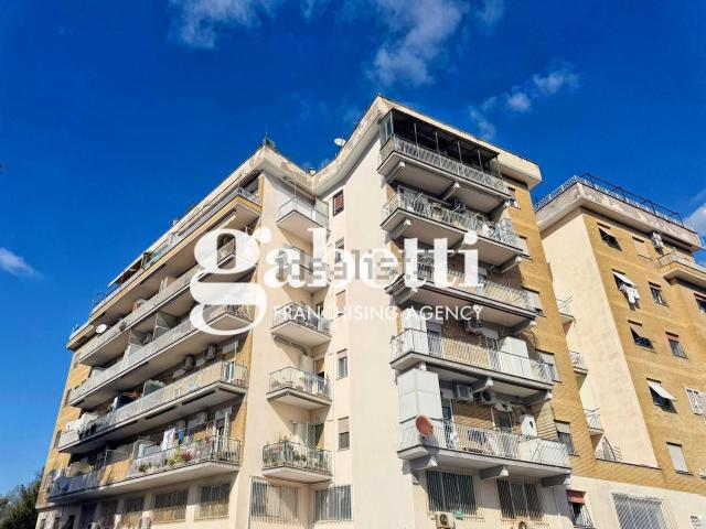 Appartamento in vendita di 58 m² in Via Tolmezzo, 67