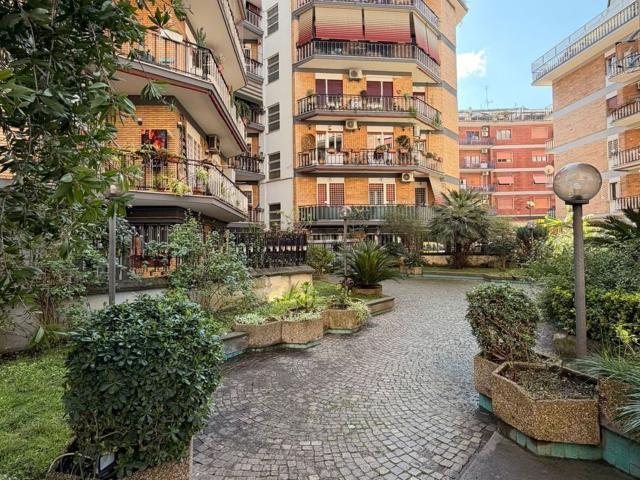 Appartamento in vendita di 58 m² in Via Collatina, 44