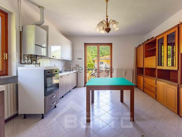 Appartamento in vendita di 58 m² in Via Dante Alighieri, 39