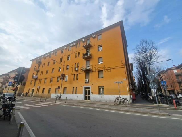 Appartamento in vendita di 58 m² in Via de&apos  Carracci, 17