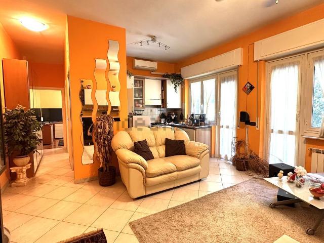 Appartamento in vendita di 58 m² in Via del Commercio, 78