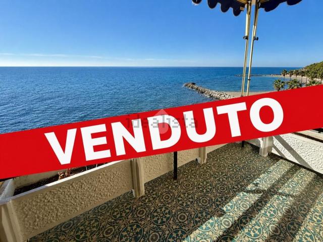Appartamento in vendita di 58 m² in Via della Chiesa, 24