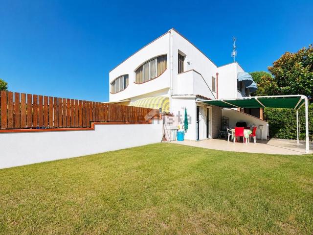 Appartamento in vendita di 58 m² in Via delle Conchiglie