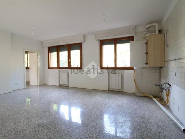 Appartamento in vendita di 58 m² in Via Emilia, 65