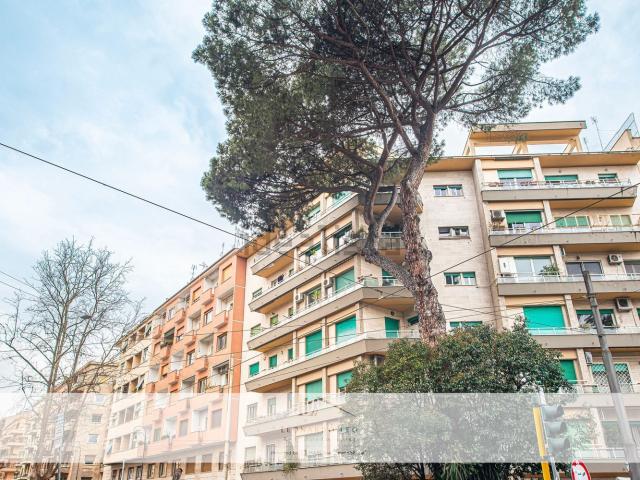 Appartamento in vendita di 63 m² in Via Flaminia, 443