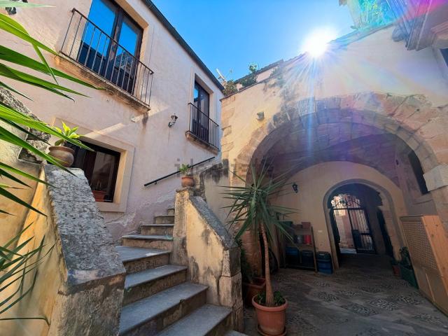 Appartamento in vendita di 58 m² in Via G.B. Alagona