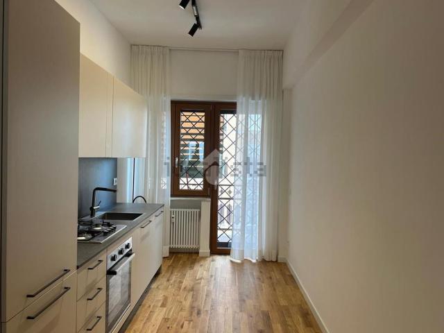 Appartamento in vendita di 58 m² in Via Giacinto de Vecchi Pieralice, 70