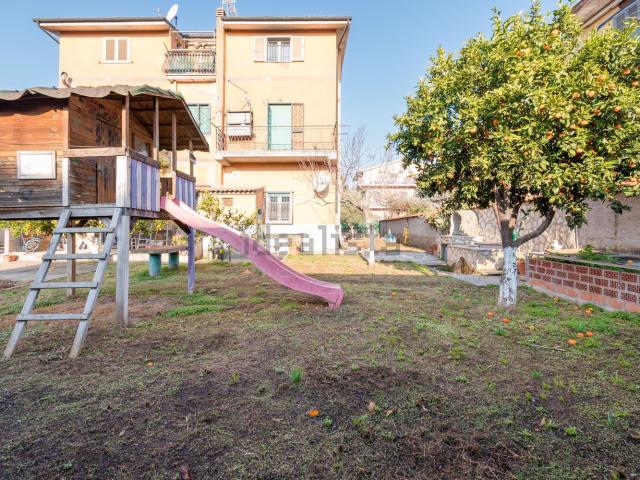 Appartamento in vendita di 58 m² in Via Ostra Vetere