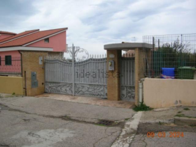 Appartamento in vendita di 590 m² in Via delle Rose